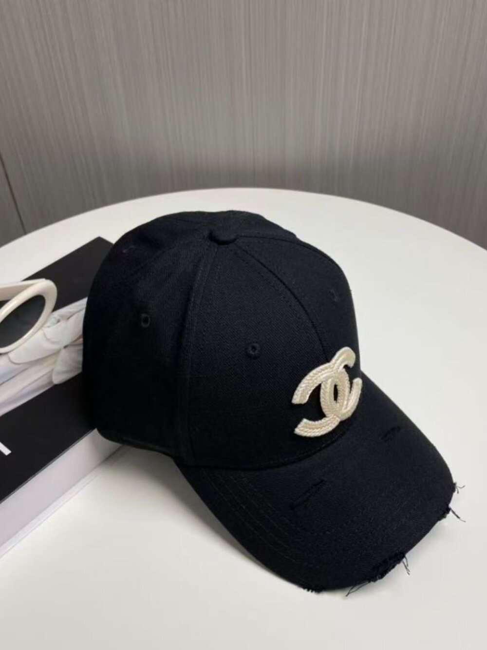 Chanel Black Baseball Cap with Double C Embroidery - Picture 6 of 7